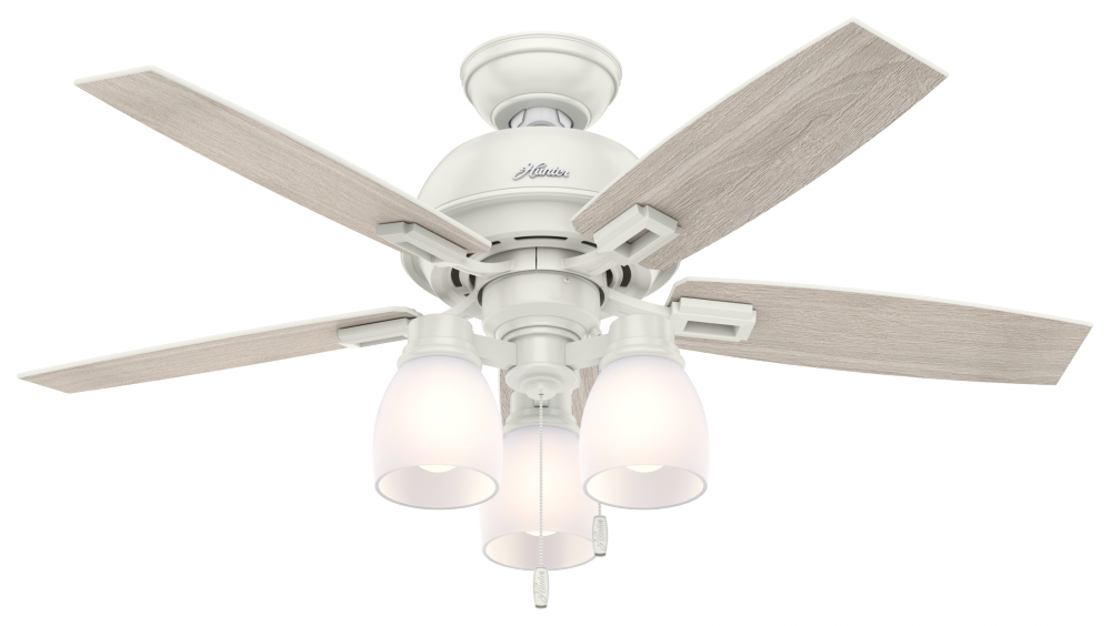 Hunter 44 inch Donegan Fresh White Ceiling Fan with LED Light Kit and Pull Chain